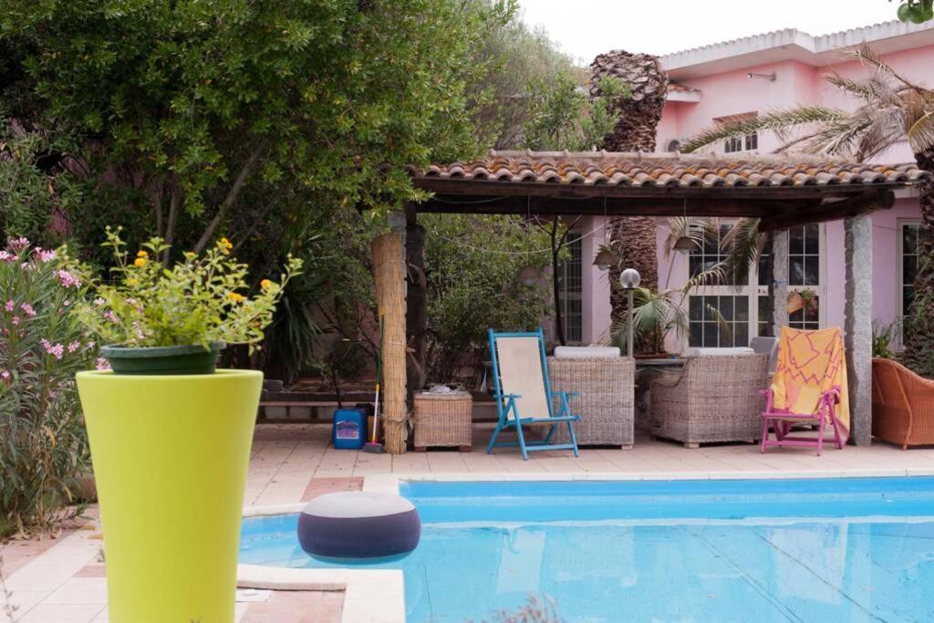 Loft Mansardato Con Giardino E Piscina In Villa Privata Loft With Garden And Swimming Pool In A Private Villa Sestu Exterior photo